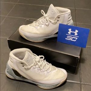 Under Armour Curry 3
